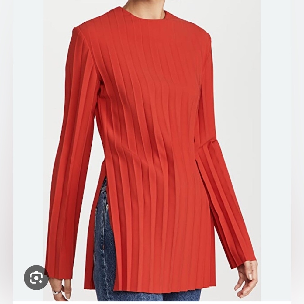 A.W.A.K.E. MODE Red Pleated Long Sleeve Top – EU 40 (Stretch, Side Slits)